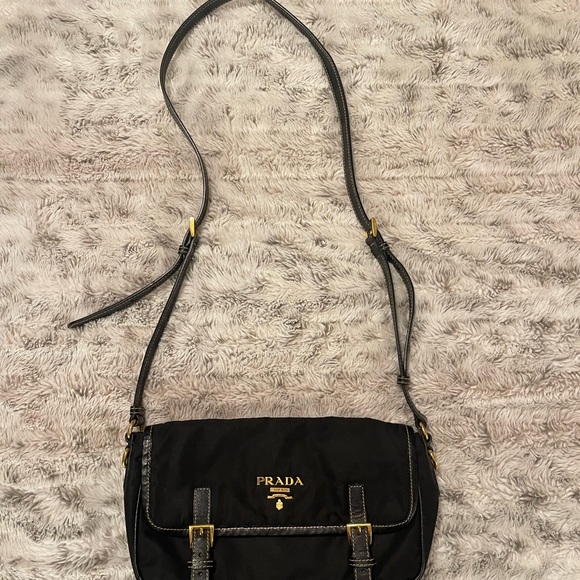 ✨PRADA Flap-bag Nylon/ Leather Strap Crossbody - Picture 10 of 10